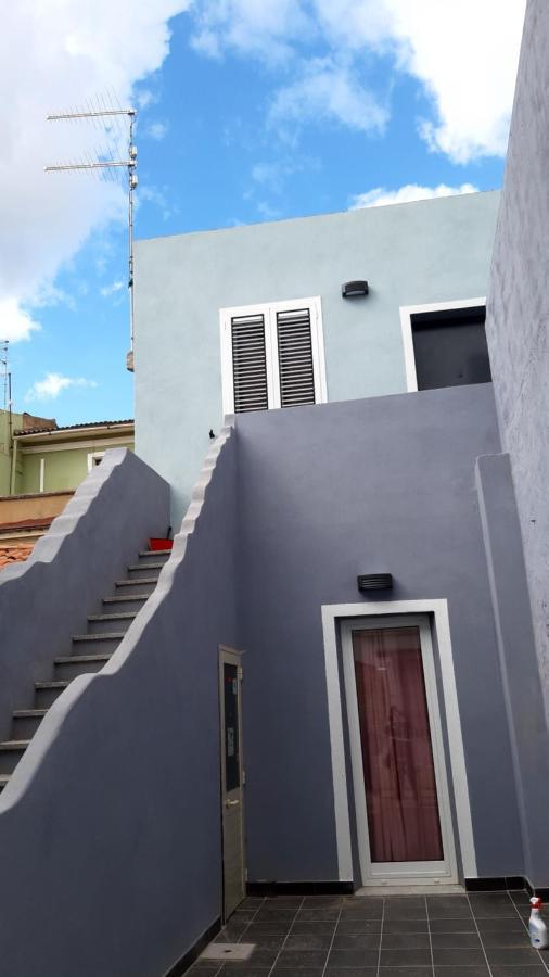 Casanuova Flat, City Center Olbia Bagian luar foto