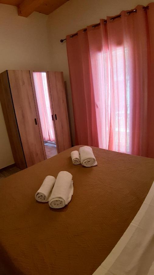 Casanuova Flat, City Center Olbia Bagian luar foto